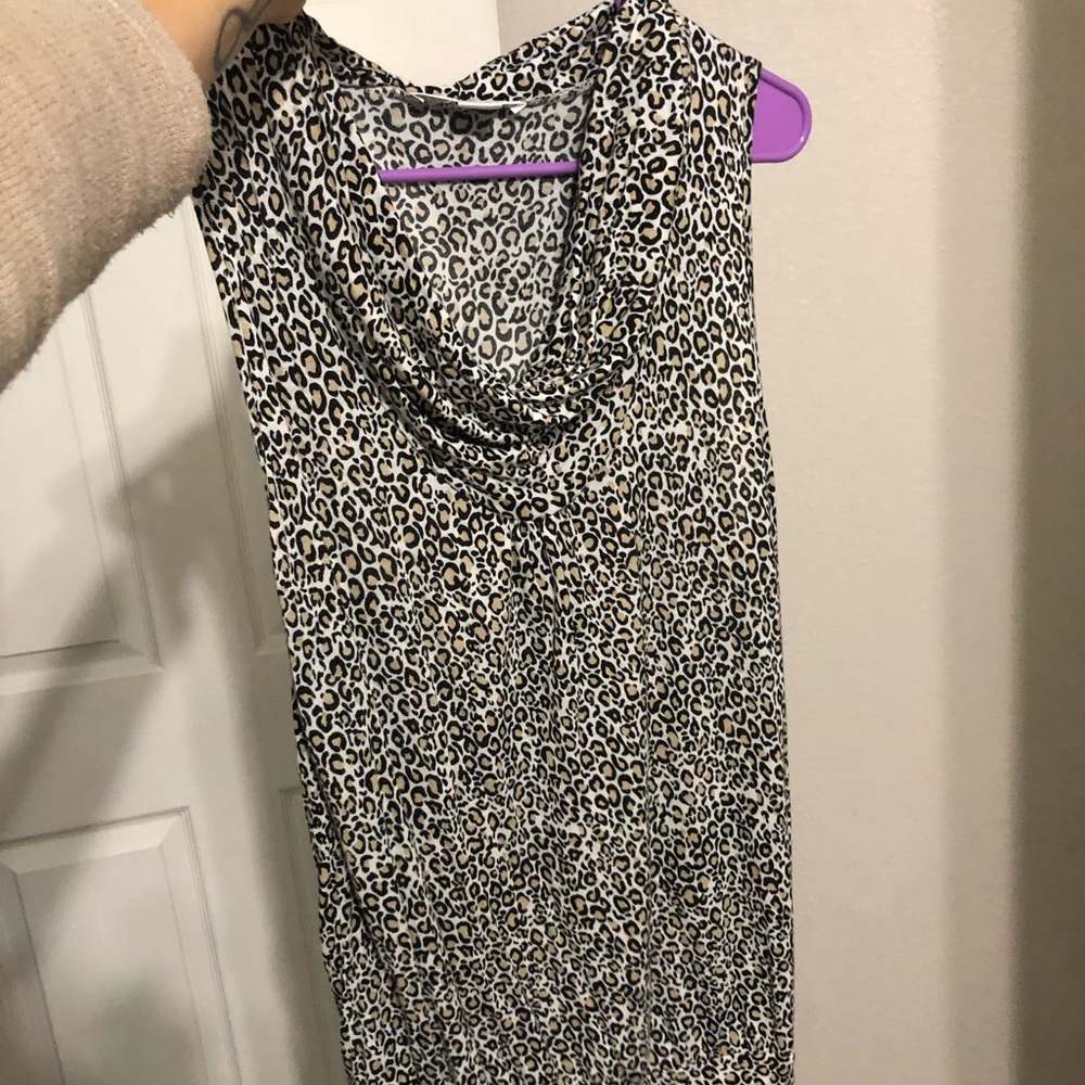3/$18 NWOT leopard print L muscle tank cowl neck